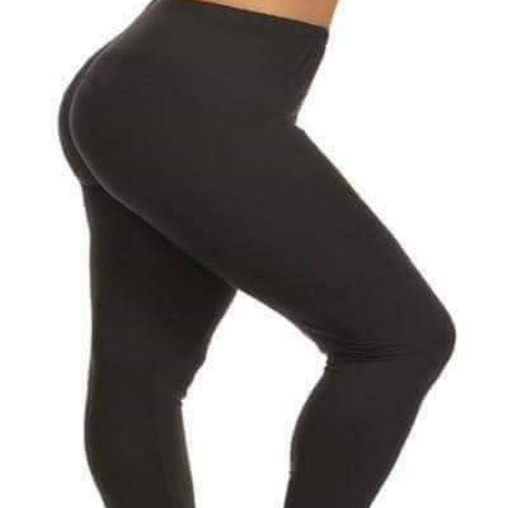 Queen/EP Solid Black Leggings